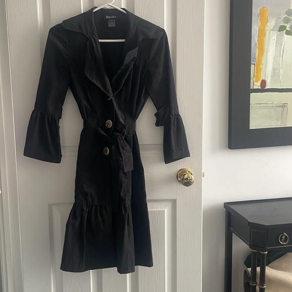 Black trench coat - Picture 1 of 6